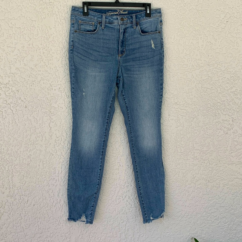 Universal Thread distressed blue high rise skinny jeans